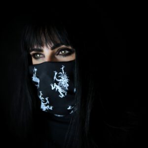 ROUŠKA URBAN VIRUS